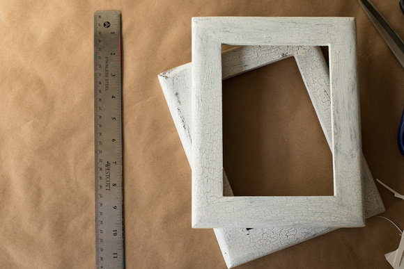 5x7 Un-naturally crackled frames